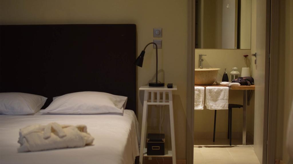 Arahova Pansion Apartment Ngoại thất bức ảnh