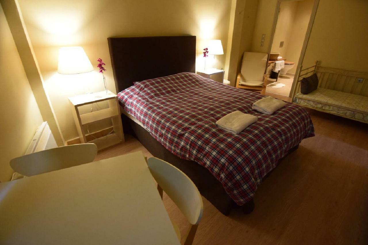 Arahova Pansion Apartment Ngoại thất bức ảnh